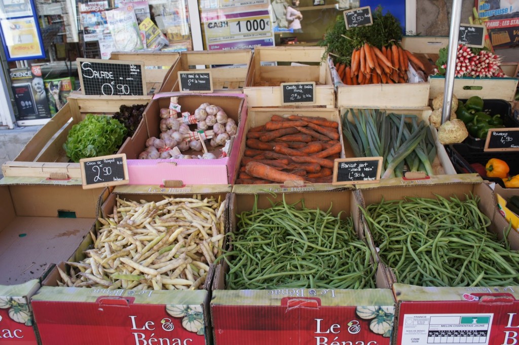 Deliciously fresh veg in the market ...