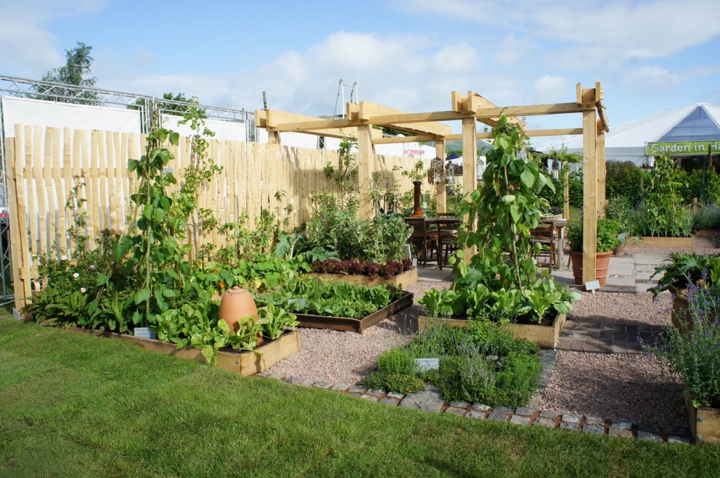 an inspiration for all who want to grow vegetables in a small garden